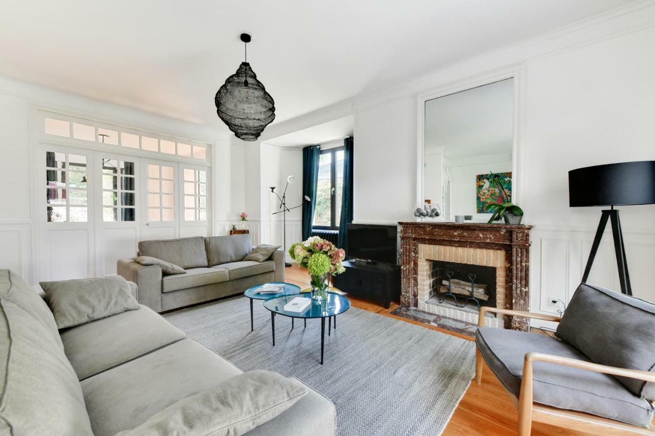 Cottage De La Foret 샹티이 외부 사진